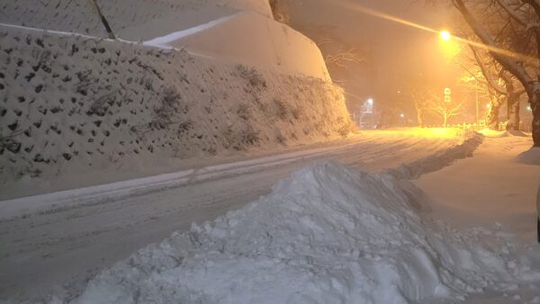 諏訪も雪が降りました